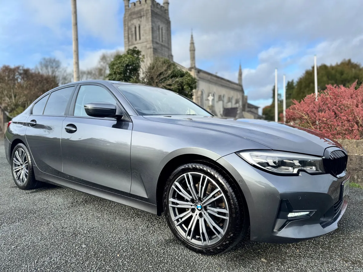 G20 320D SE AUTO * BLACK PACK * - Image 3