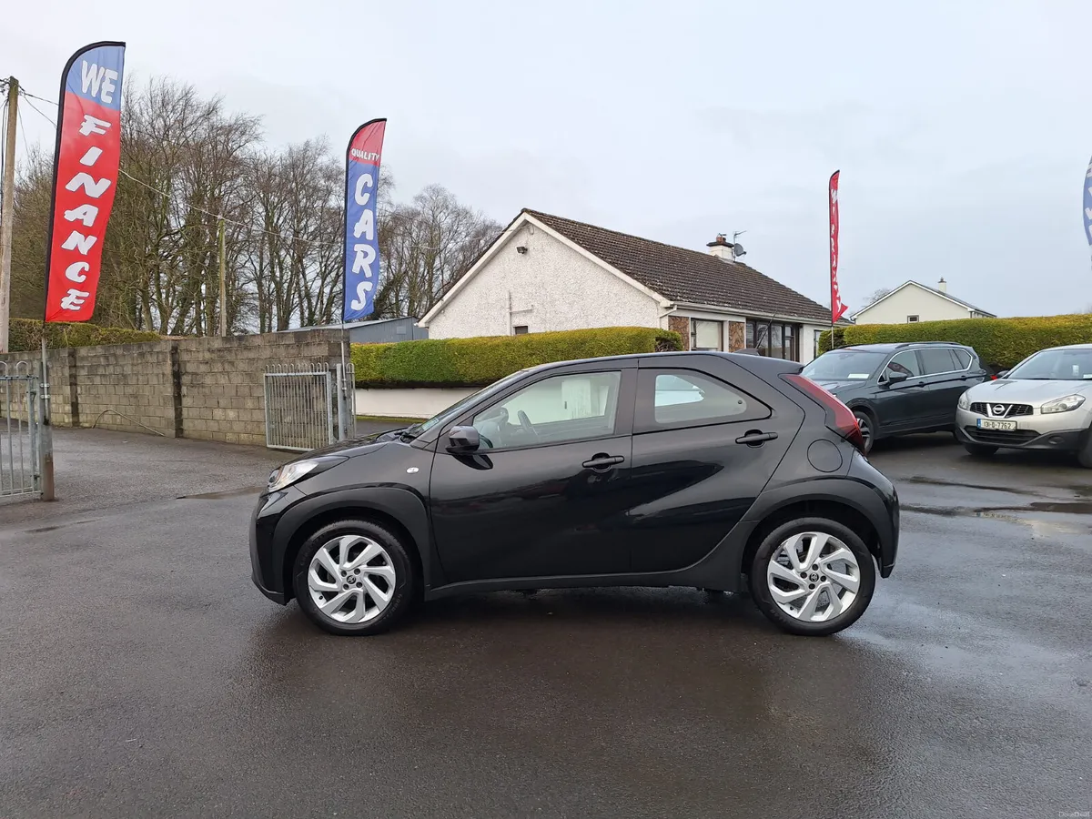 Toyota Aygo X Pulse *High Spec/Reverse Cam/Air Con - Image 4