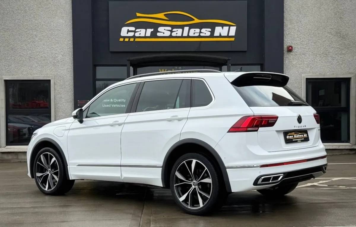 1.4 TSI 13kWh R-Line SUV 5dr Petrol Plug-in Hybrid - Image 4