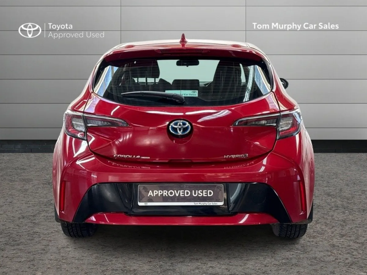 Toyota Corolla HYBRID LUNA H/B - VERY LOW MILEAGE - Image 4
