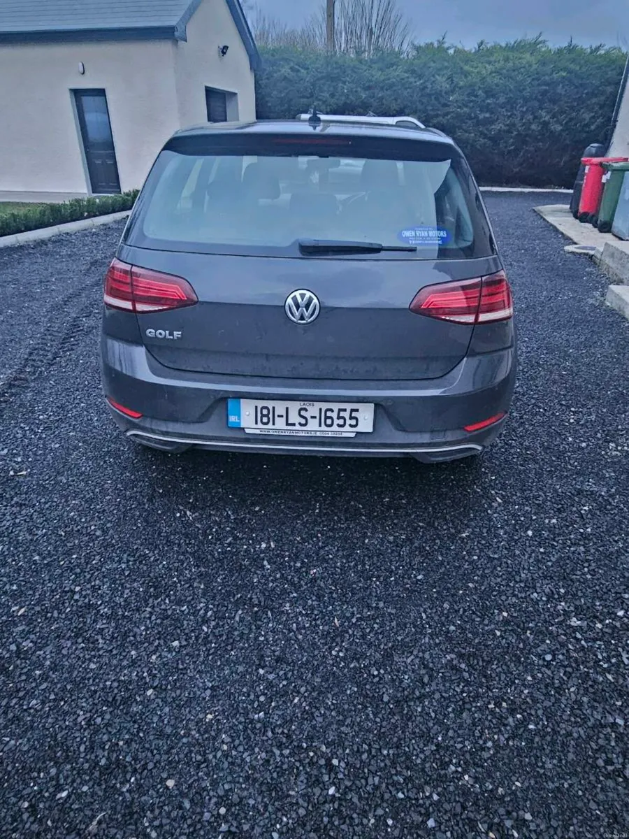 Volkswagen Golf 1.6 TDI SE NAV Bluemotion - Image 3