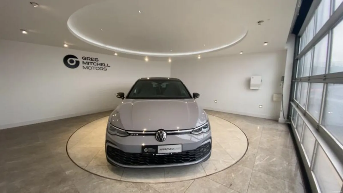 Volkswagen Golf 2.0 TDI 200 GTD 5dr DSG - Image 2