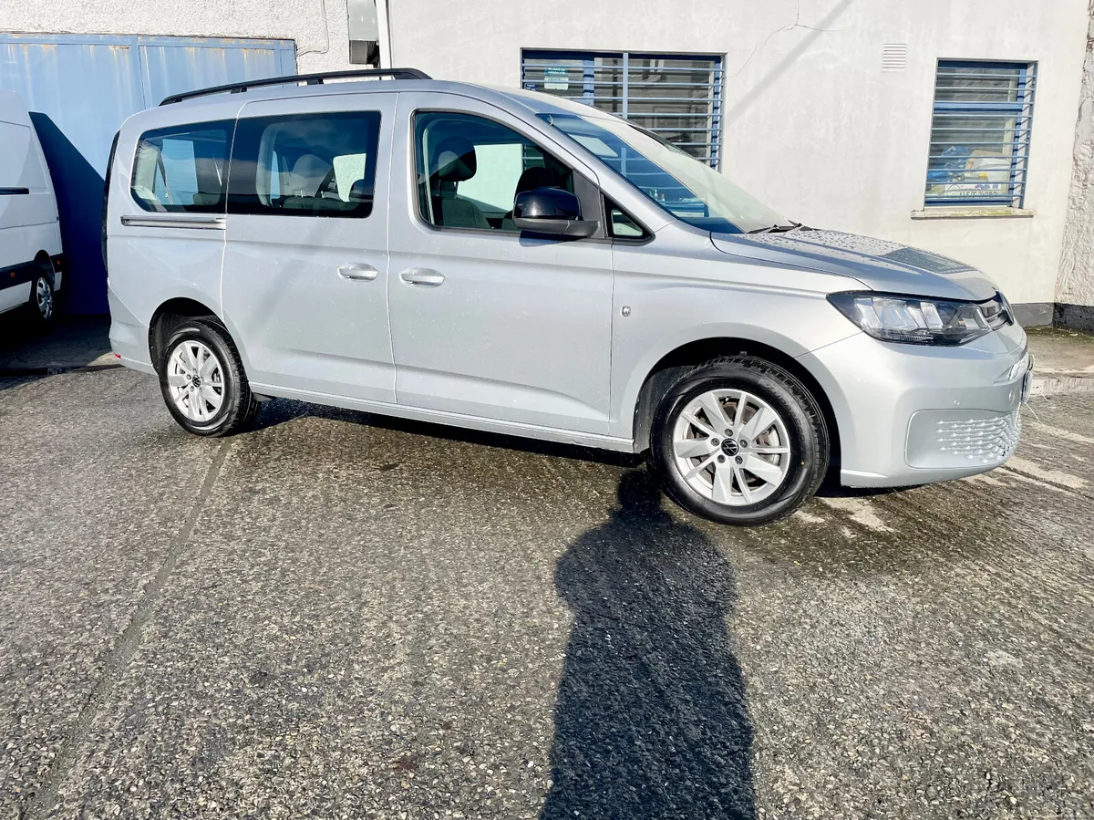 Volkswagen Caddy Maxi Life 2.0TDI Auto 7 Seat,2023 - Image 2