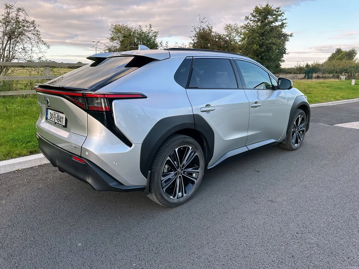 Toyota bZ4X Vision Edition AWD - Image 3