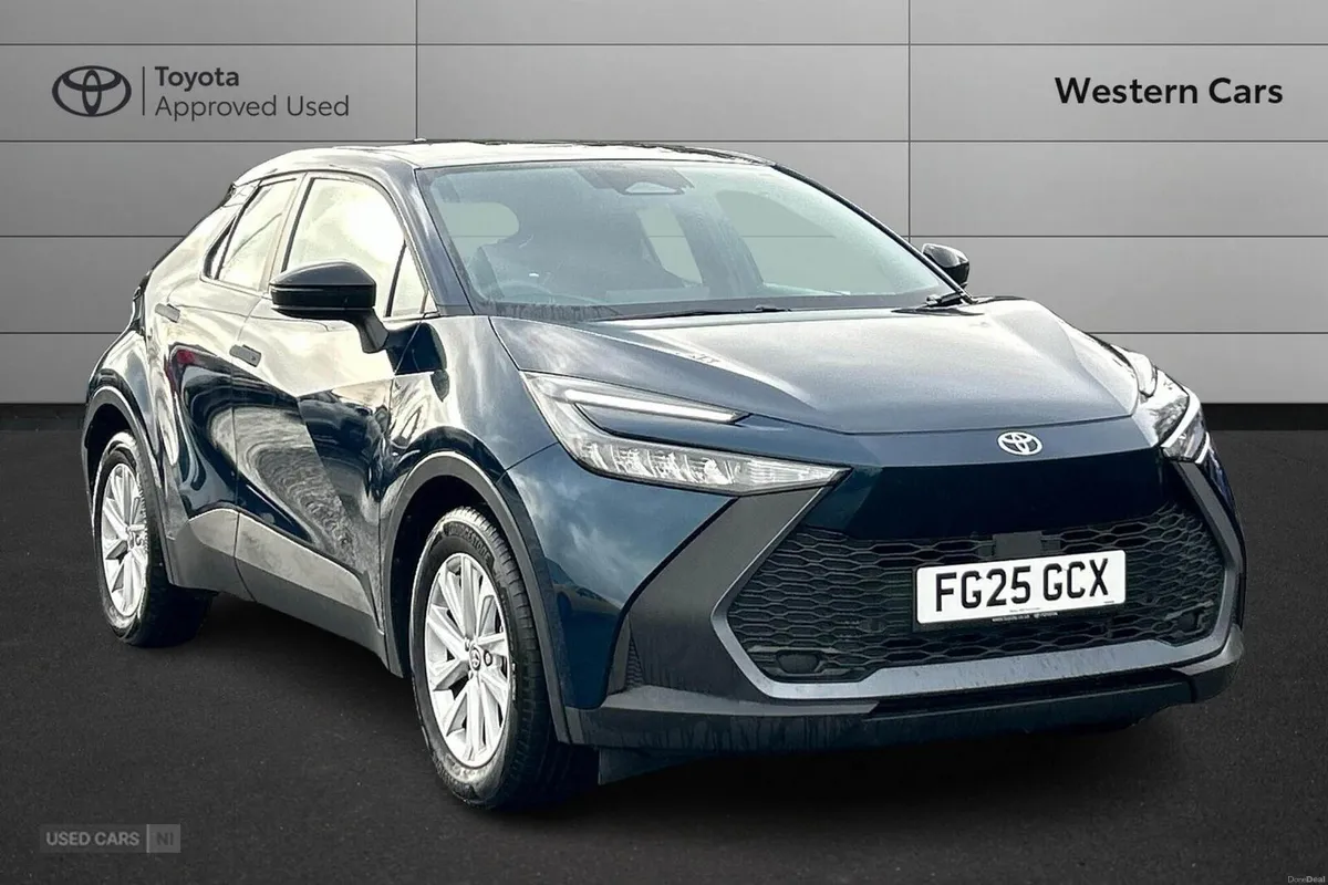 Toyota C-HR 1.8 VVT-h Icon CVT Euro 6 (s/s) 5dr - Image 1