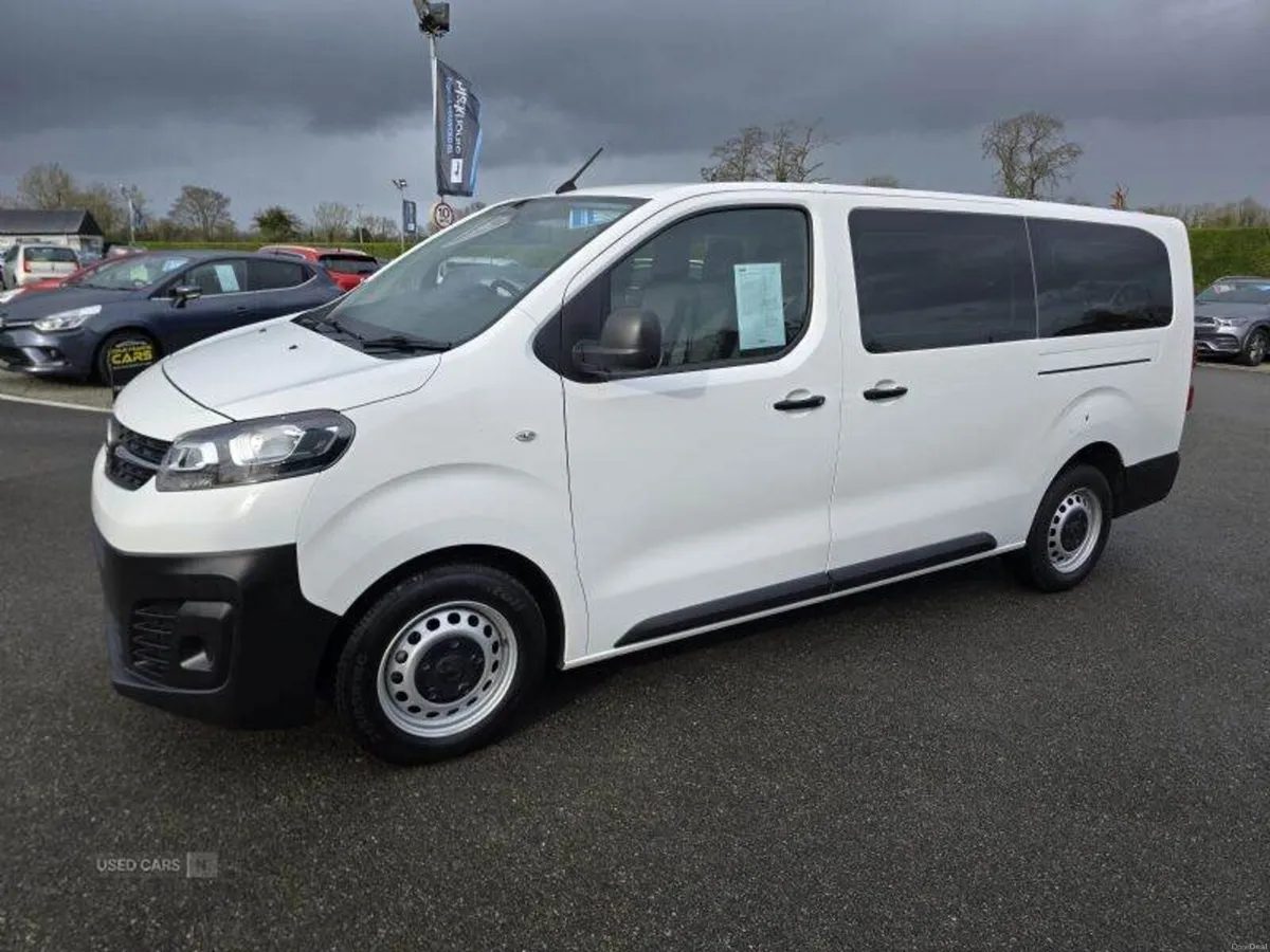 Vauxhall Vivaro Edition L - Image 2