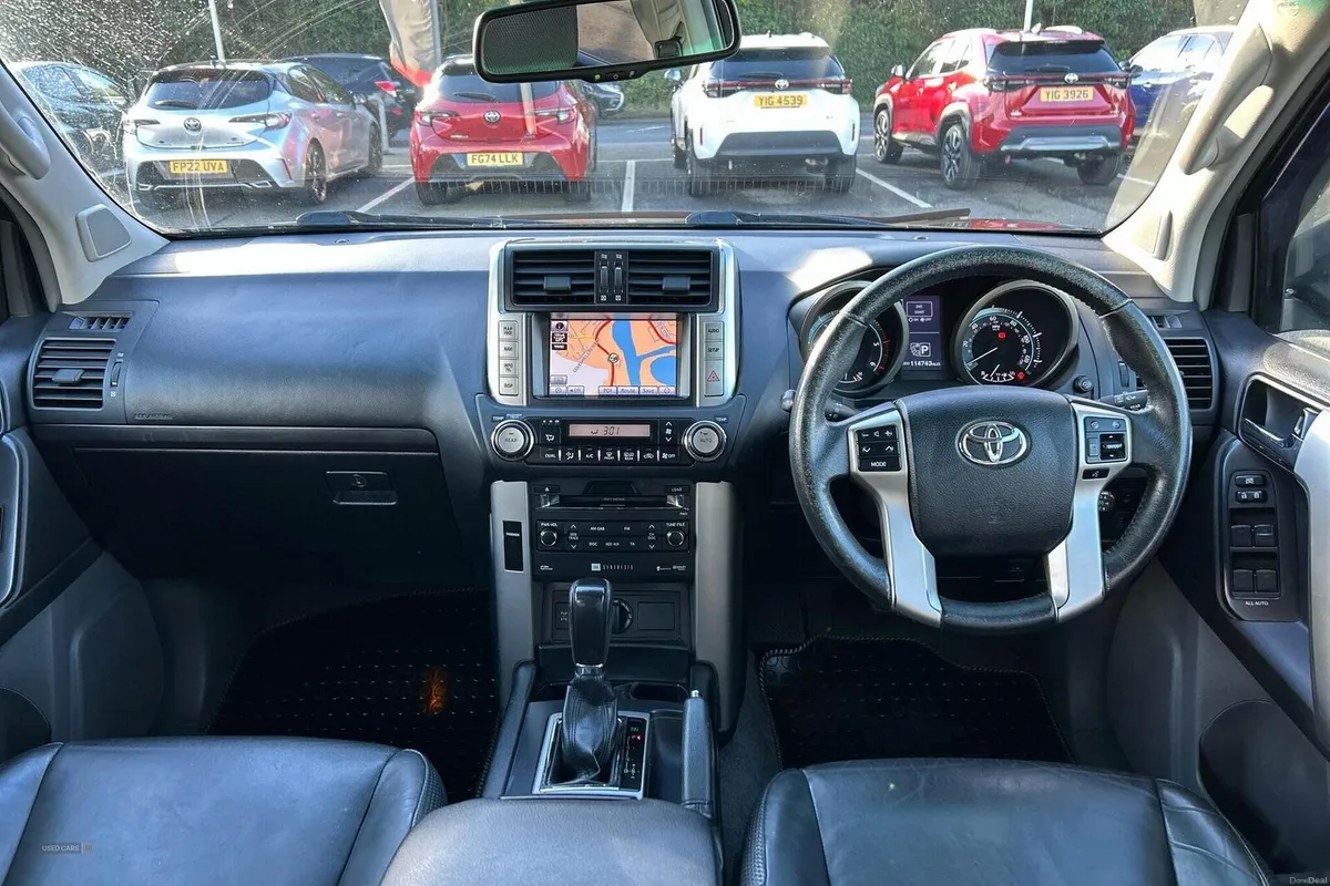 Toyota Land Cruiser 3.0 D-4D LC4 SUV 5dr Diesel Au - Image 5