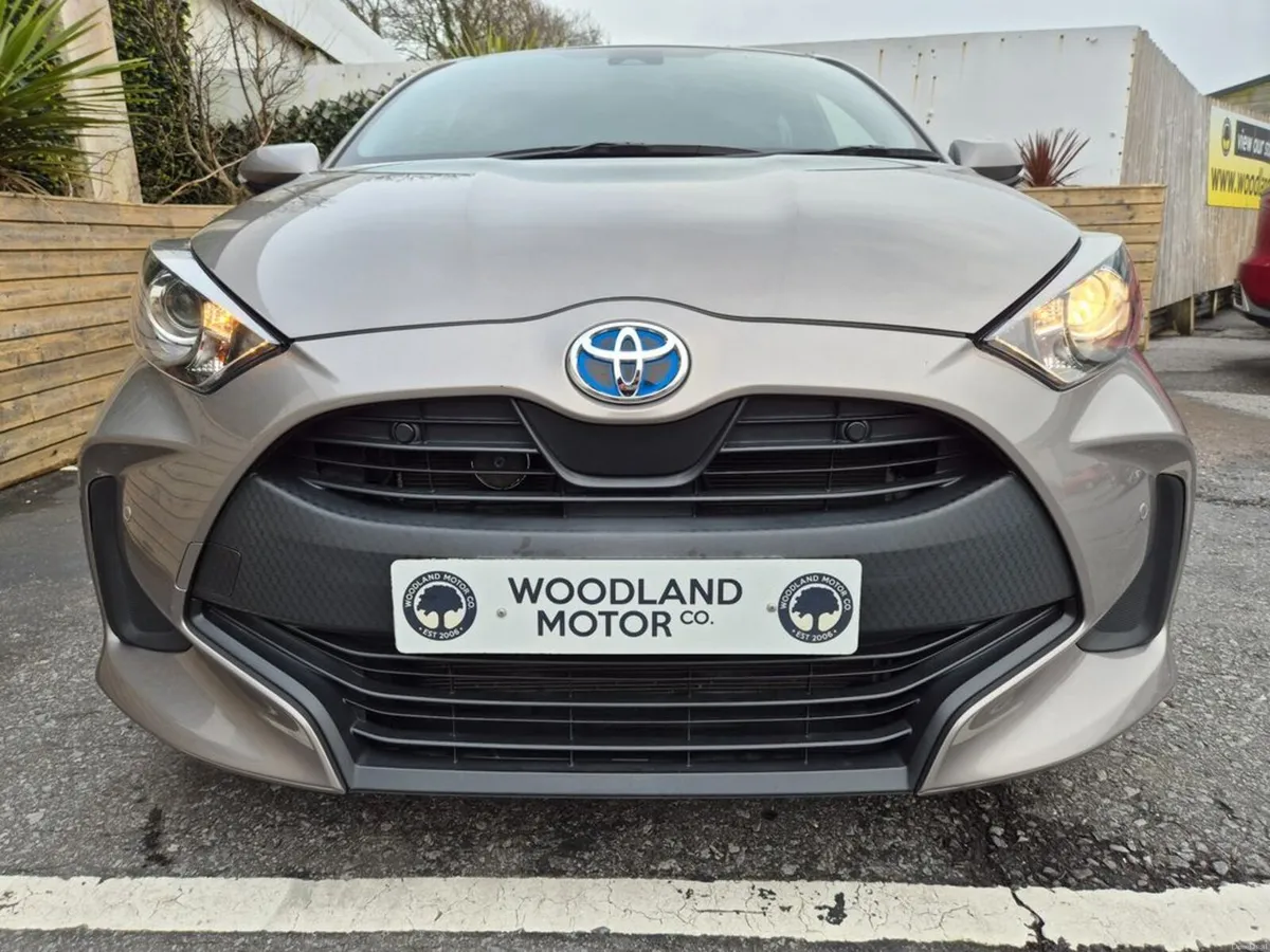 Toyota Yaris 1.5 HYBRID / X SPEC / TAX €160 ( 212 - Image 4