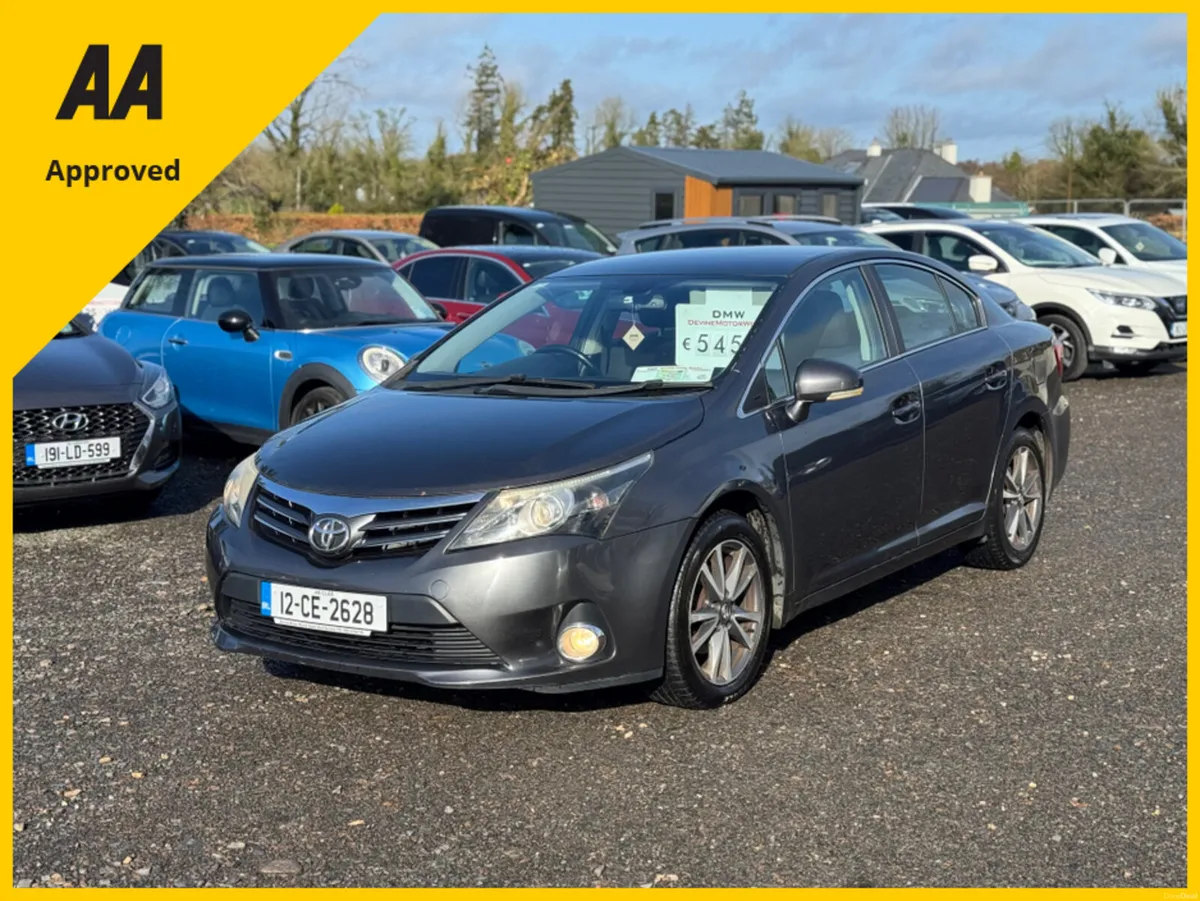 Toyota Avensis 2.0 D-4D TR 4DR OVERMOUNT - Image 1