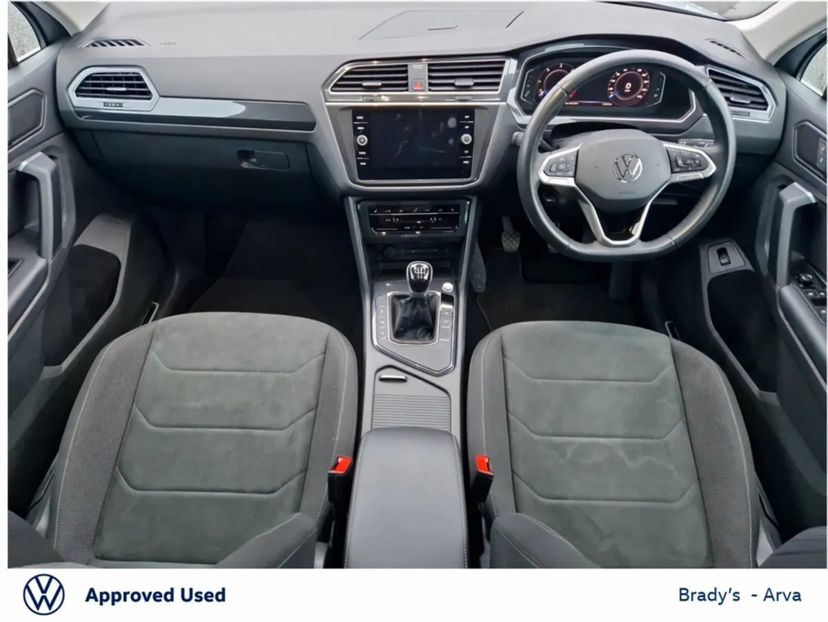 Volkswagen Tiguan ELEGANCE 2.0 TDI  150BHP M6F - Image 2