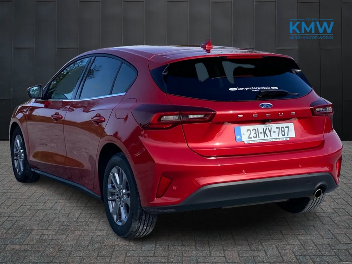 Ford Focus Titanium 1.0 125BHP... Camera - Image 4