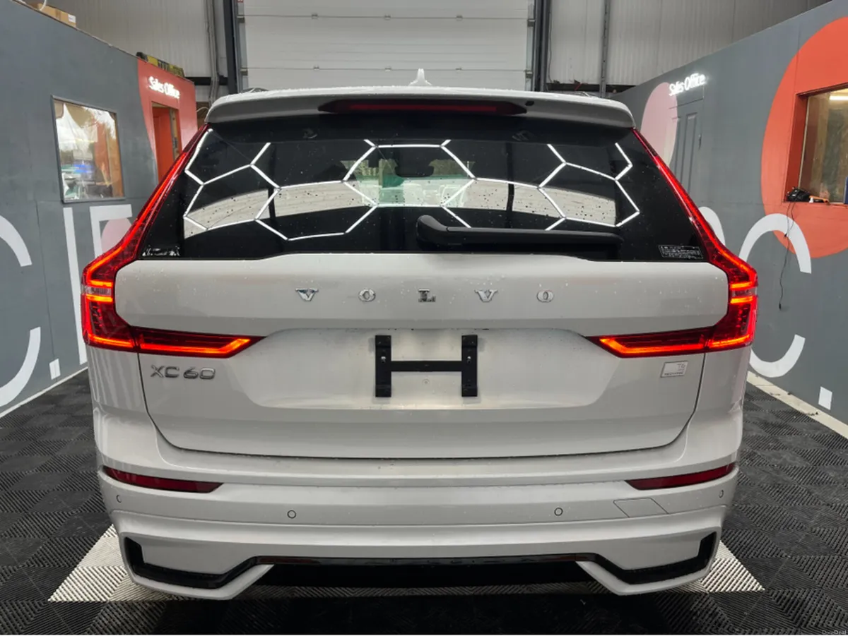 Volvo XC60 €47950 2023 VOLVO XC46 RECHARGE PRECHAR - Image 3