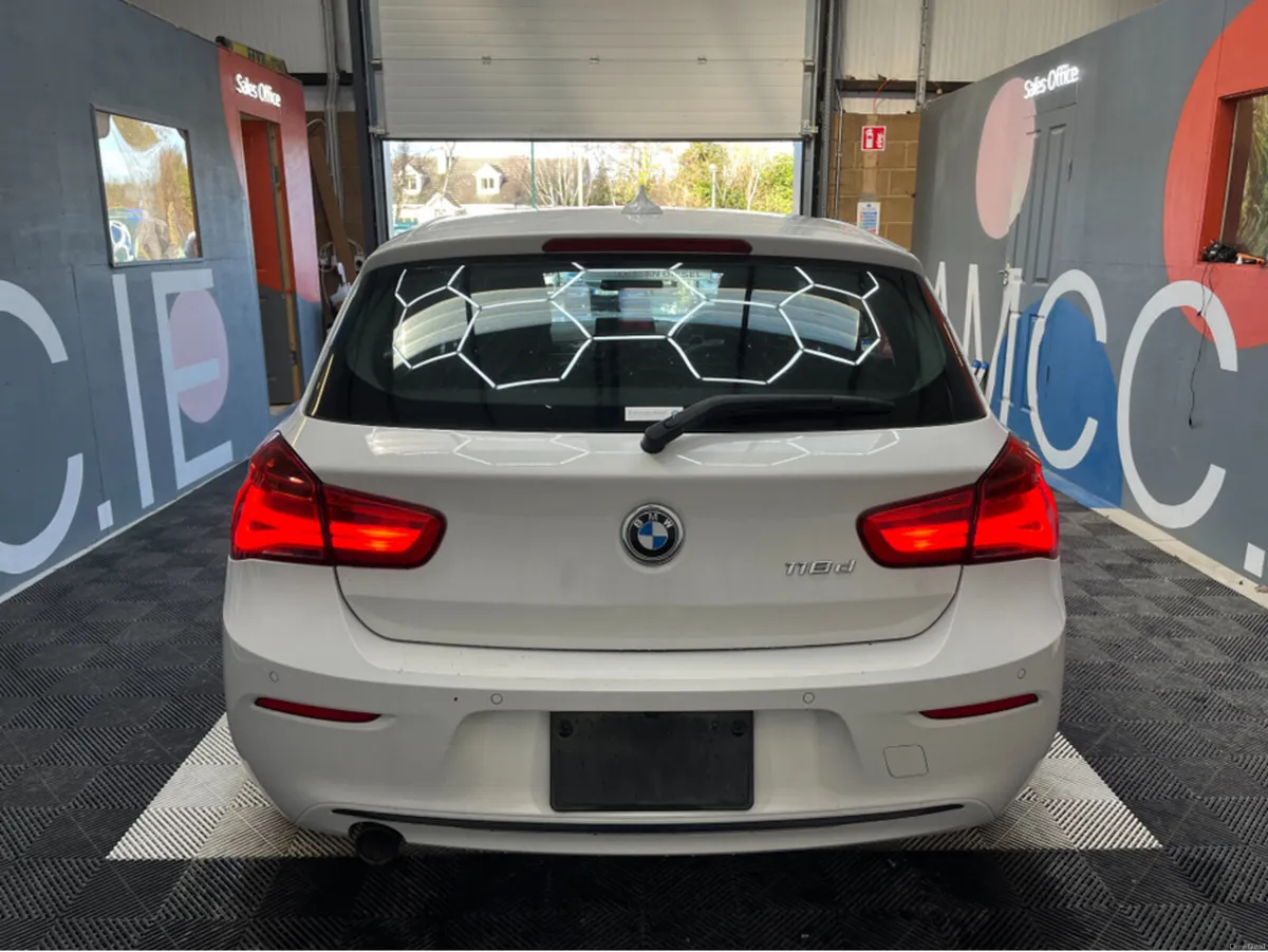 BMW 1-Series €16950 2017 118D SPORTS 2.0 AUTOMATIC - Image 3