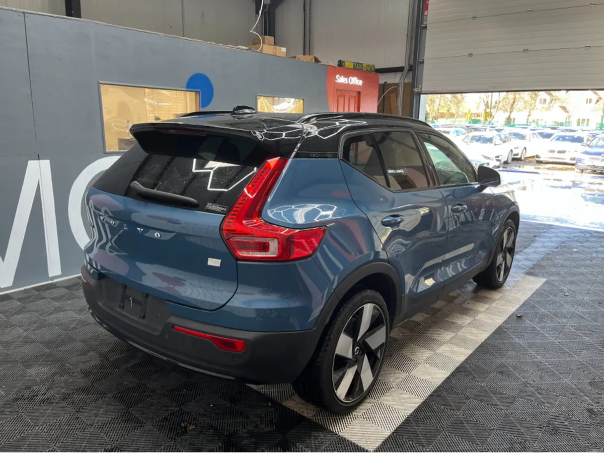 Volvo XC40 2022 VOLVO XC40 EV RECHARGE ULTIMATE AU - Image 2