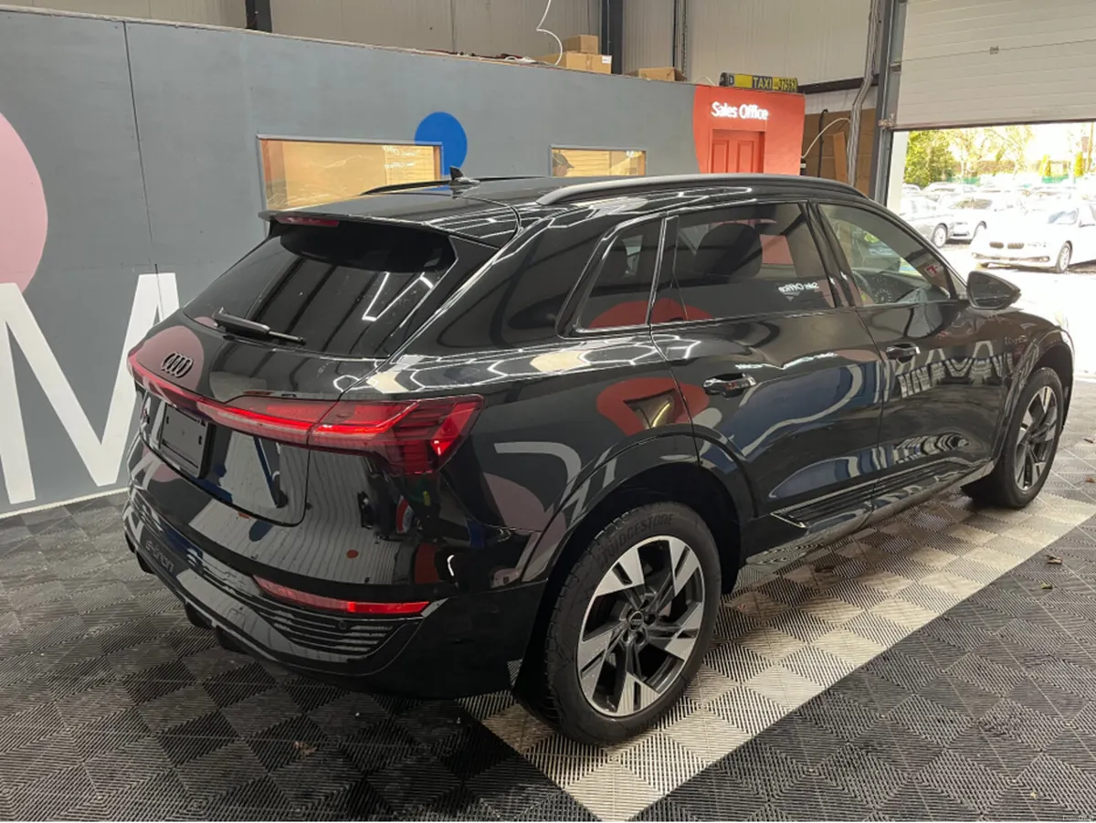 Audi Q8 e-tron €64950 2024 AUDI Q8 E-TRON 55 QUATT - Image 2