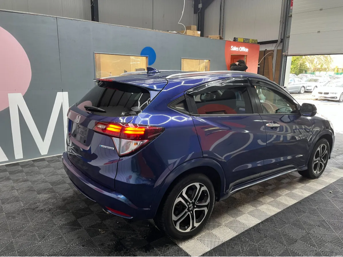 Honda Vezel €16950 2017 HONDA VEZEL HYBRID Z SENSI - Image 2