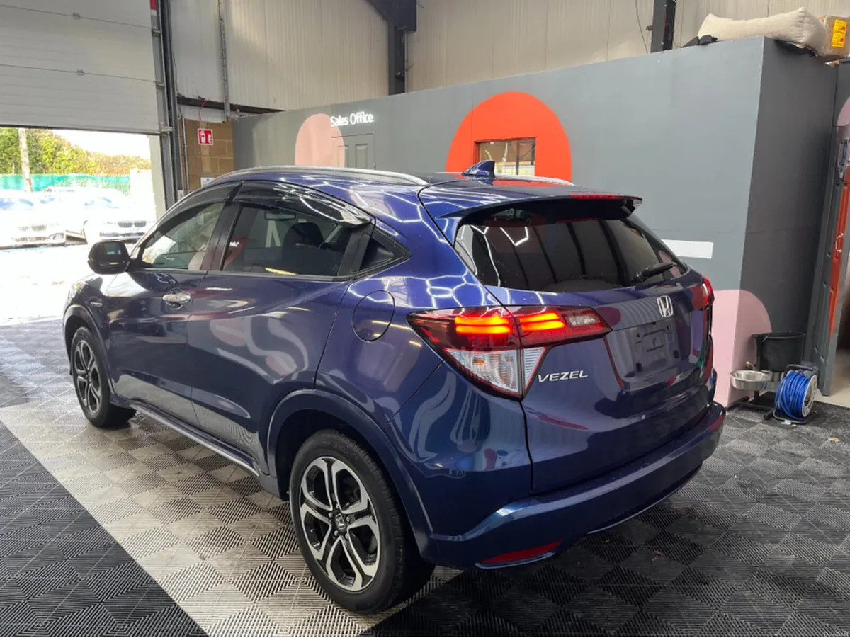 Honda Vezel €16950 2017 HONDA VEZEL HYBRID Z SENSI - Image 4