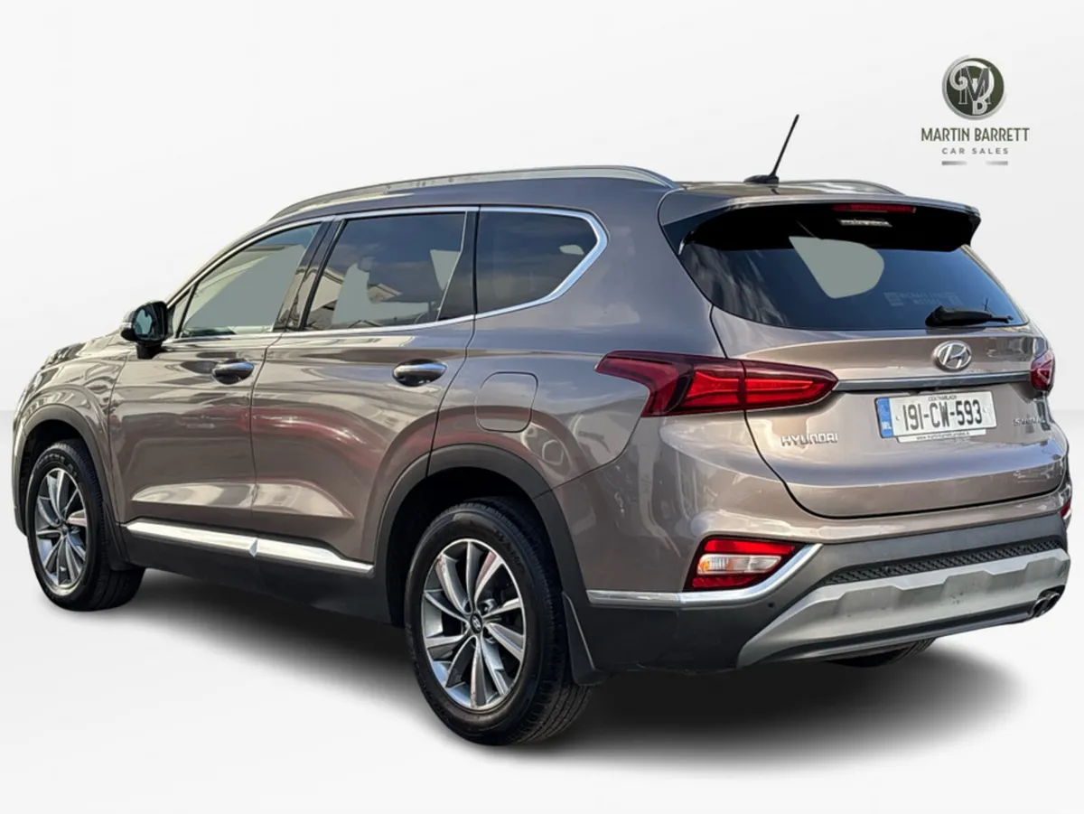 Hyundai Santa Fe 2WD EXECUTIVE PLUS 5DR - Image 4