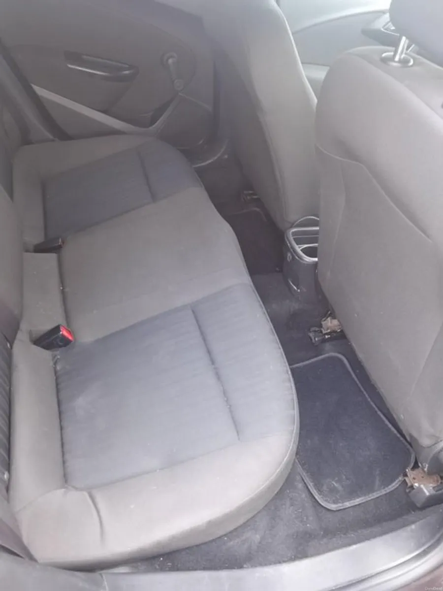 2014 Opel Astra - Image 3