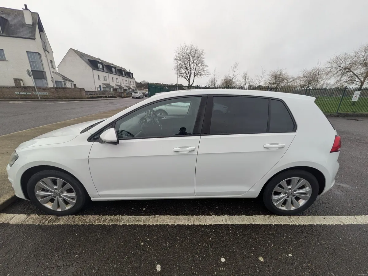 VW Golf - Image 4
