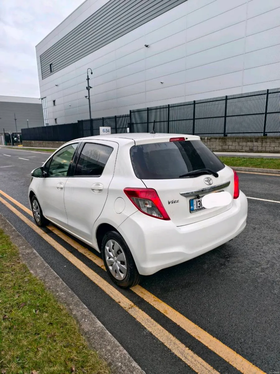 Automatic Toyota Vitz 2013 1.0 NCT 11/26 - Image 4