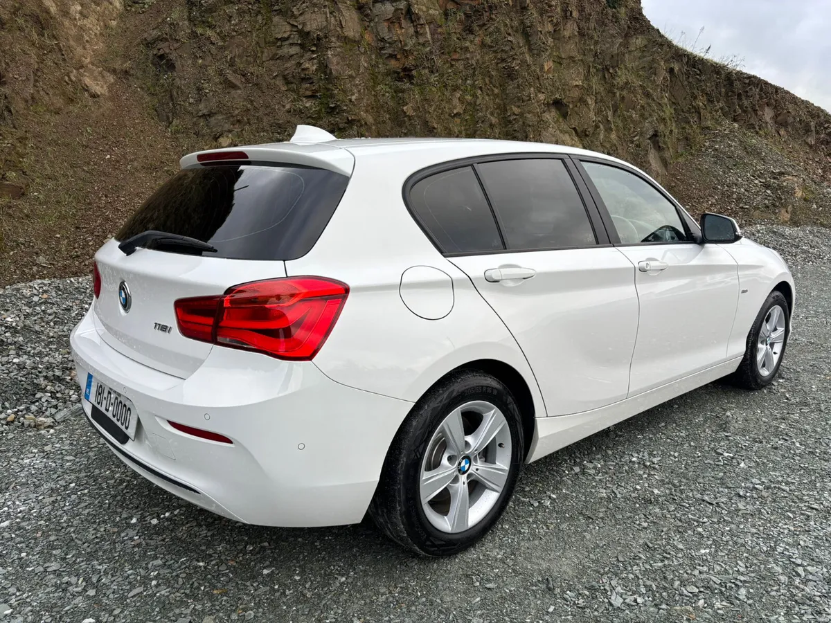 2018 BMW 1 SERIES AUTOMATIC LOW MILEAGE - Image 3
