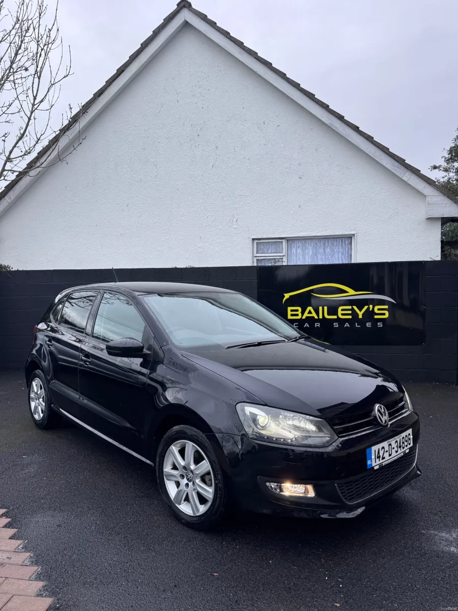 Volkswagen Polo 2014 1.2 TSI AUTO - Image 2
