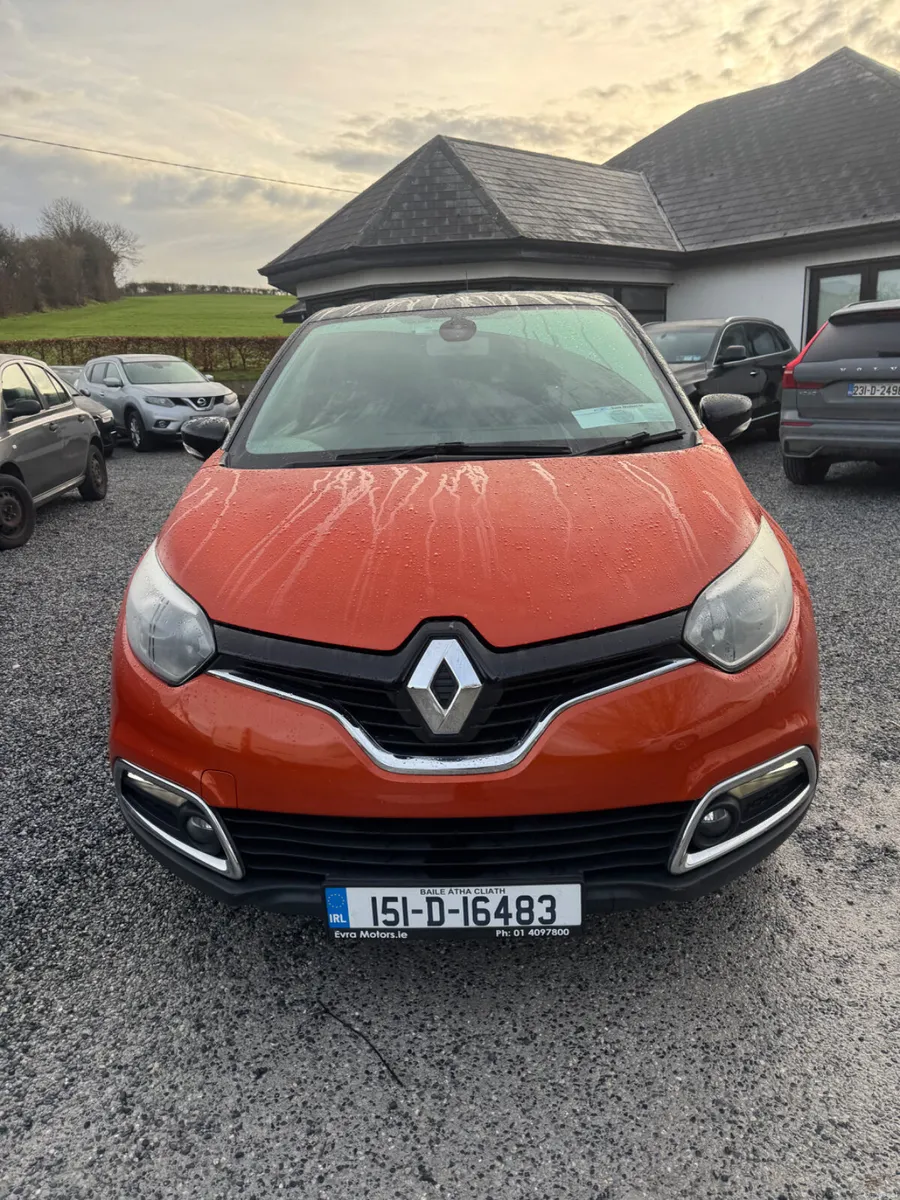 Renault Captur 2015 diesel - Image 3