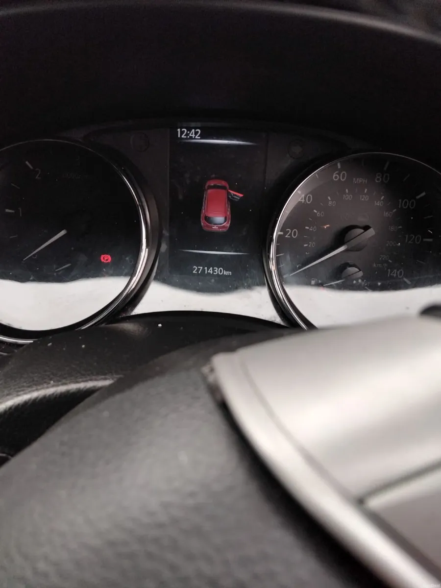 Nissan Qashqai 2014 - Image 2