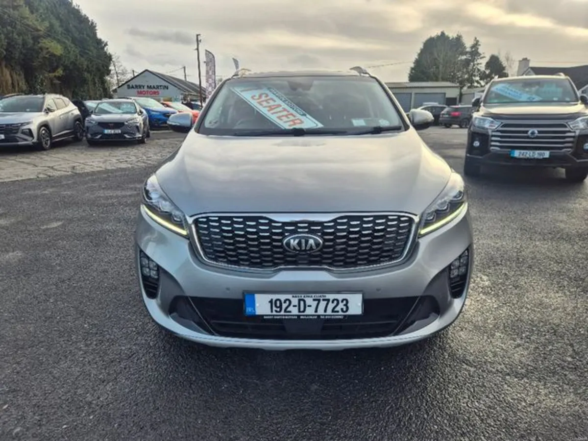 Kia Sorento GT Line 2.2crdi Diesel Auto (7 SEATER) - Image 2