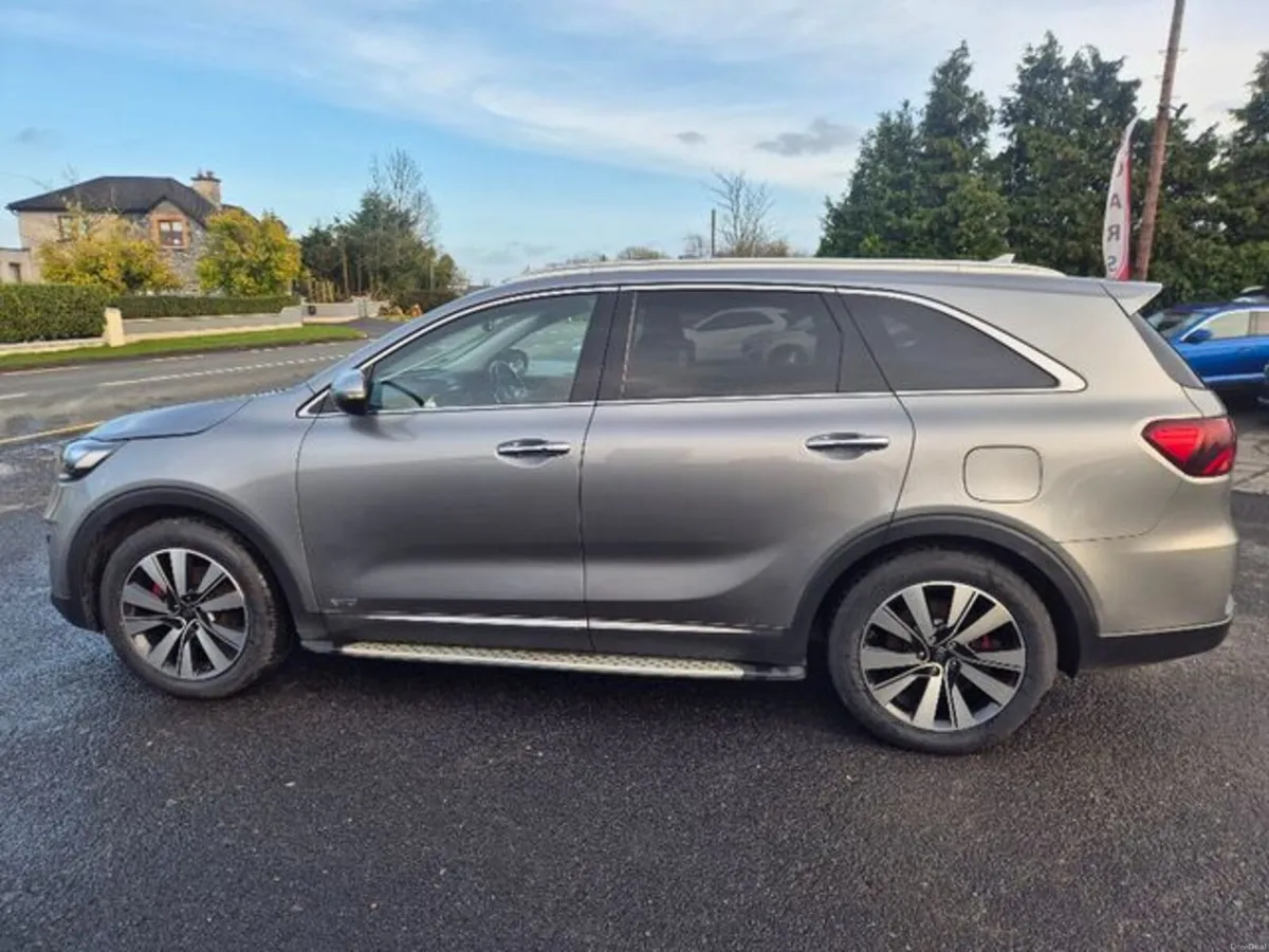 Kia Sorento GT Line 2.2crdi Diesel Auto (7 SEATER) - Image 4