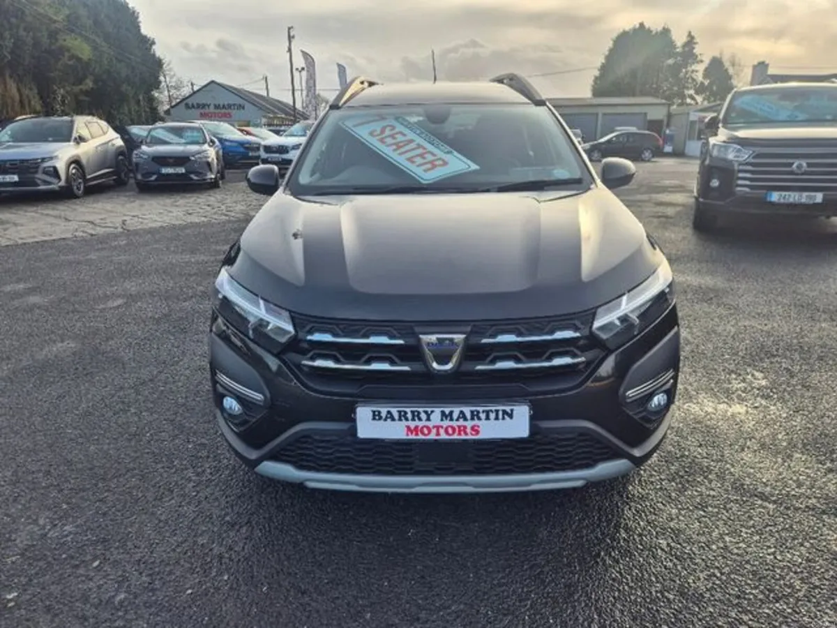 Dacia Jogger Comfort (7 SEATER ) Petrol - Image 2