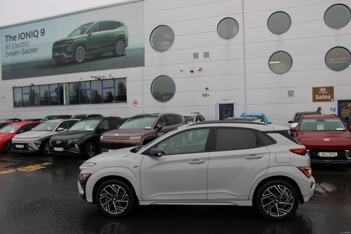 Hyundai KONA 2022 - Image 2