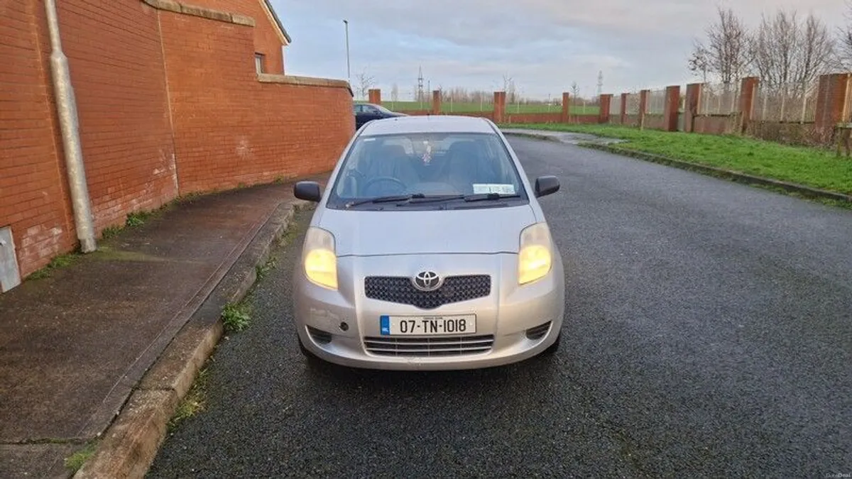2007 Toyota Yaris 1ltr petrol - Image 2