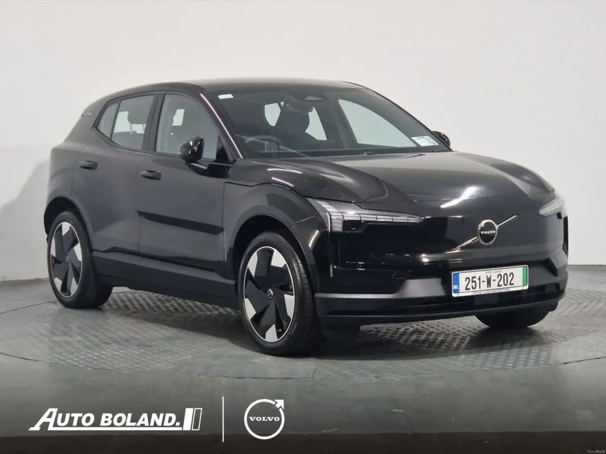 Volvo EX30 SM Extended Range Plus - Image 3