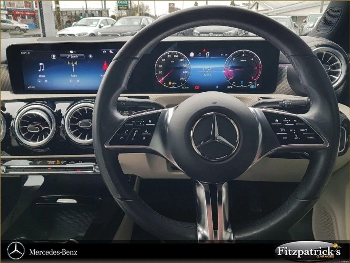 Mercedes-Benz CLA CLA 180 d Coup A/T Progressive P - Image 2