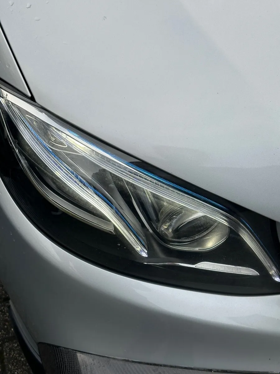 Mercedes Benz E300 coupe - Image 3