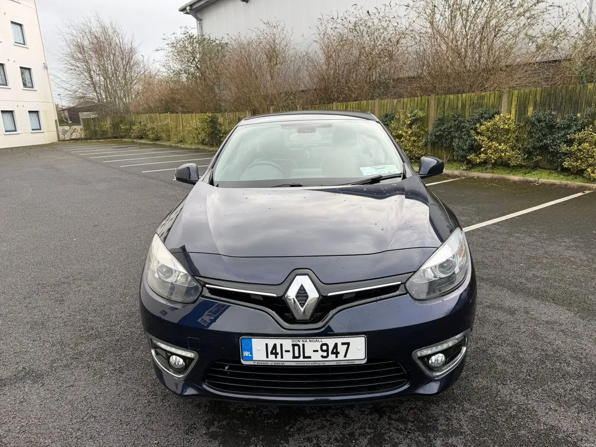 141 Renault Fluence Automatic only 47,000 kms - Image 2