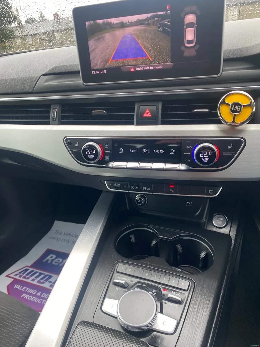 172Audi A5 2.0Tdi 190 Bhp S Line Auto - Image 3