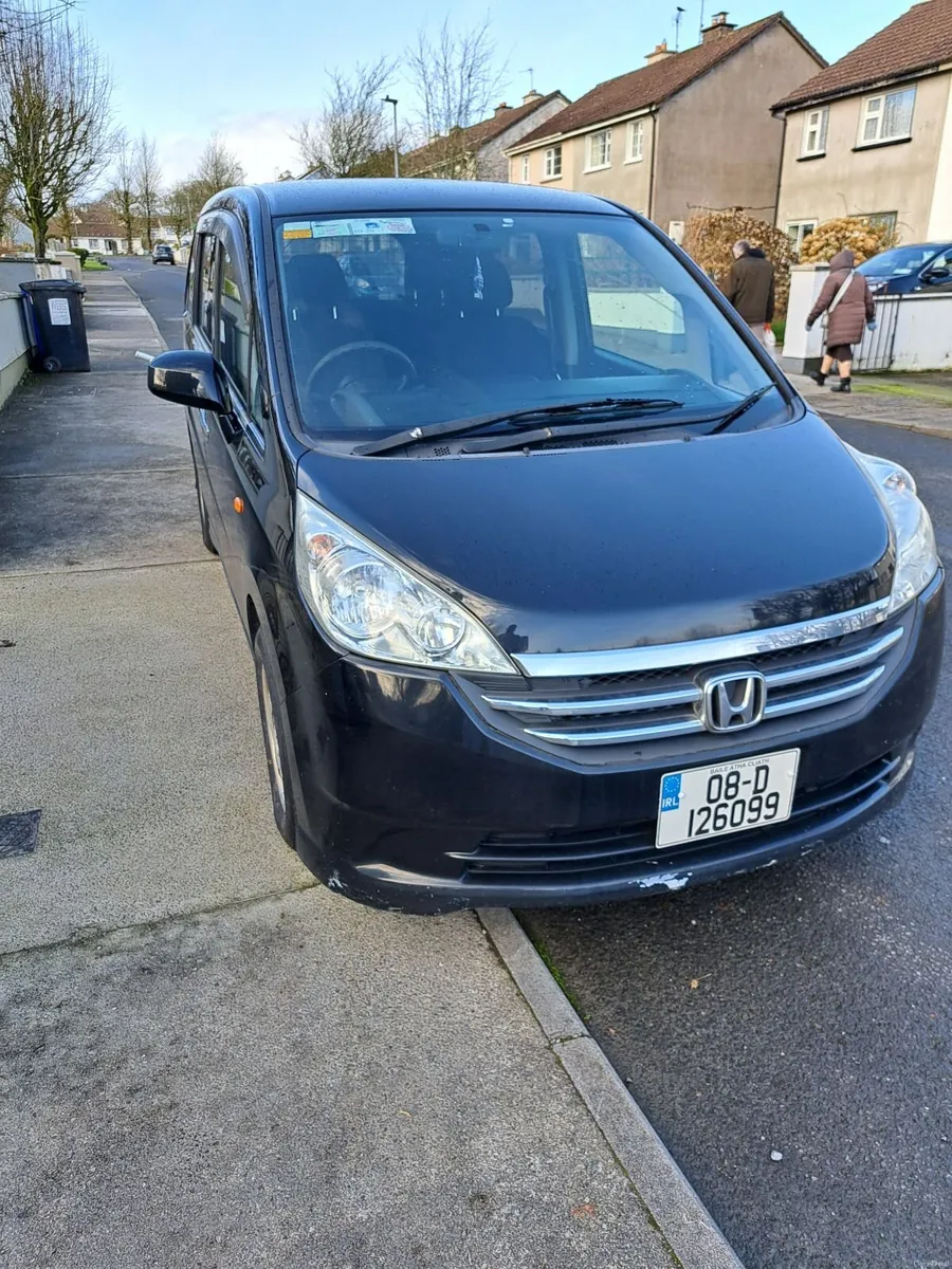 Honda Stepwagon 2008 - Image 1