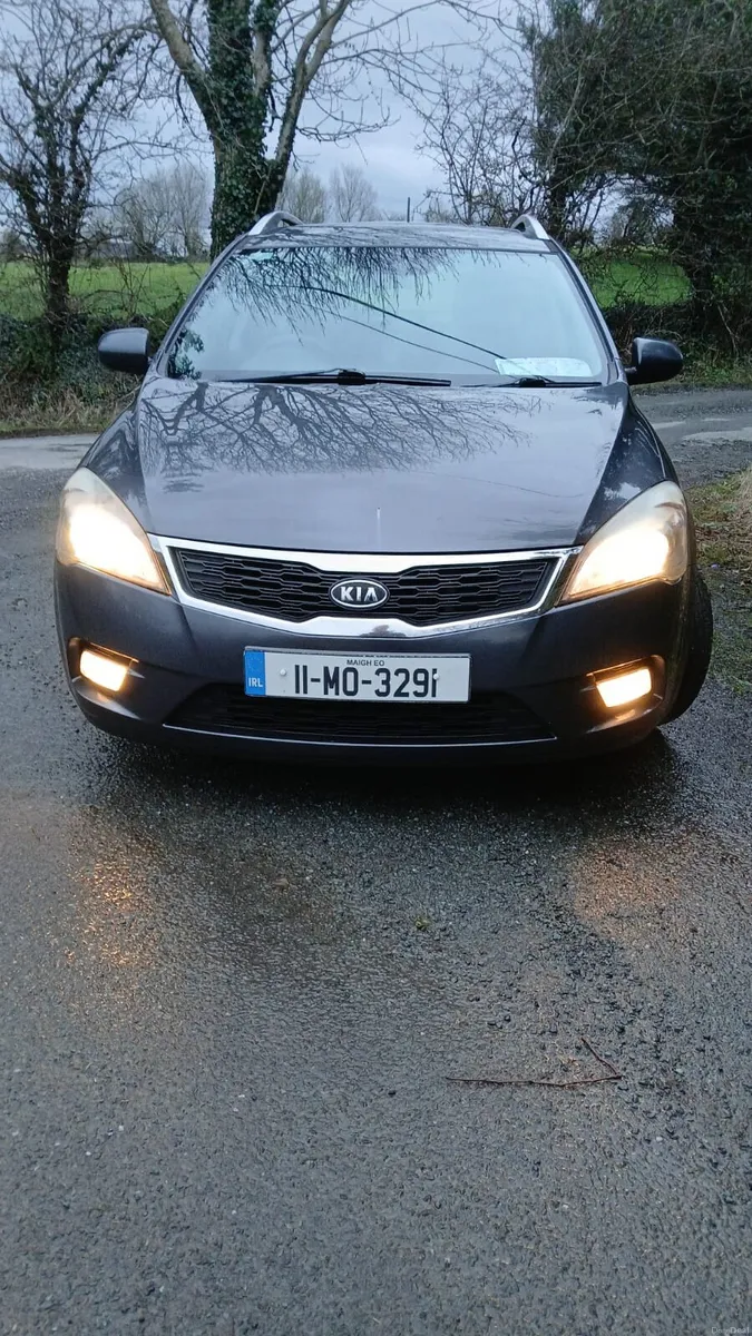 2011 kia ceed Estate 1,6 diesel nct 11/26 - Image 2
