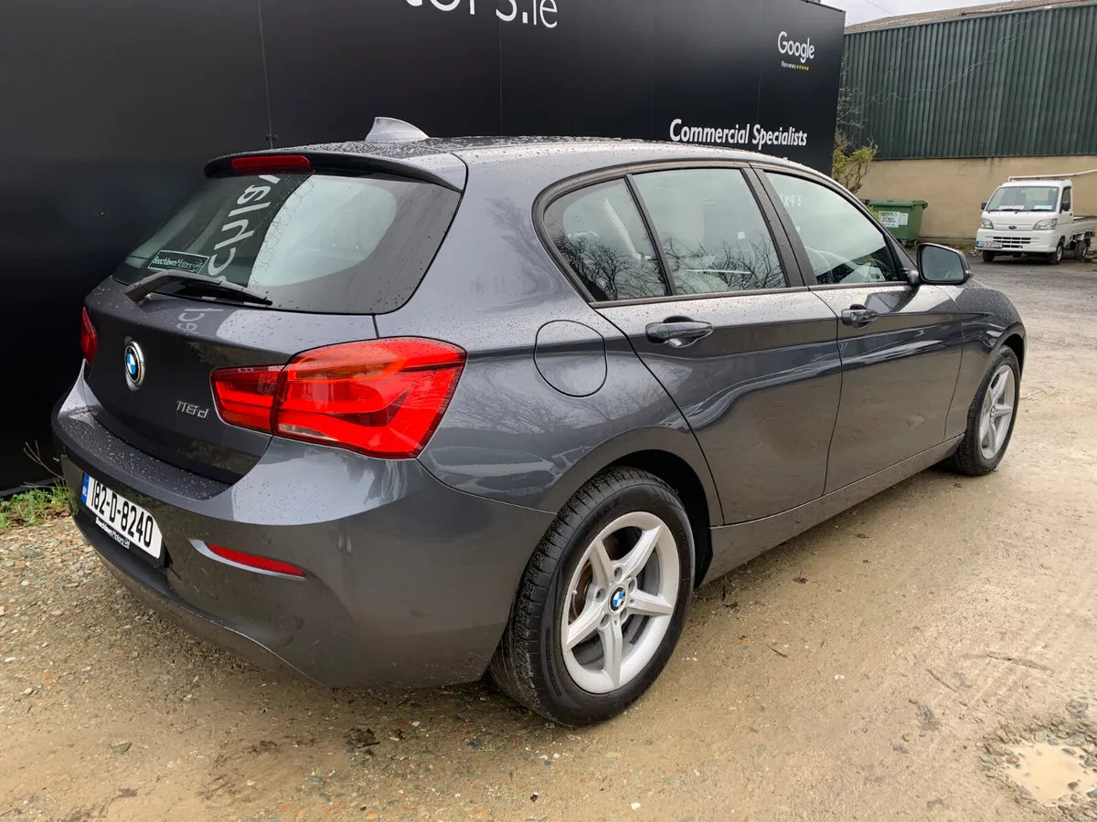 BMW 1 SERIES 116D SE AUTOMATIC - Image 3