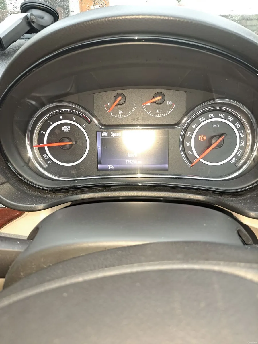 Opel Insignia 2015 - Image 1