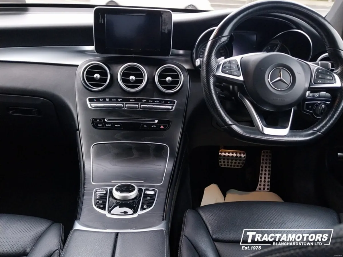 Mercedes-Benz GLC 250 4MATIC AMG LINE  PREMIUM - Image 2