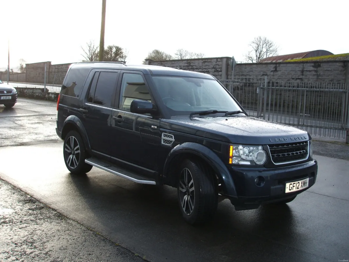 Land Rover Discovery HSE SDV6 AUTO - Image 4