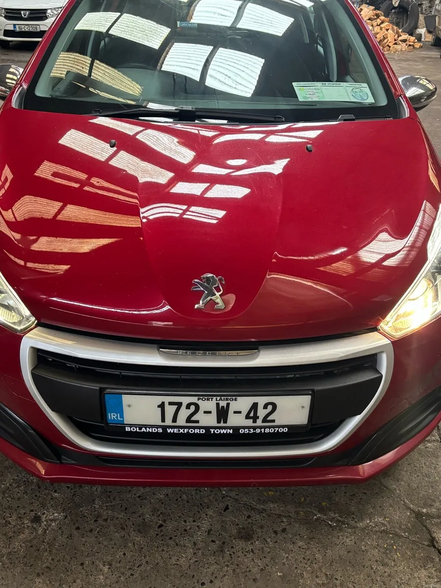2017 Peugeot 208 - Image 1