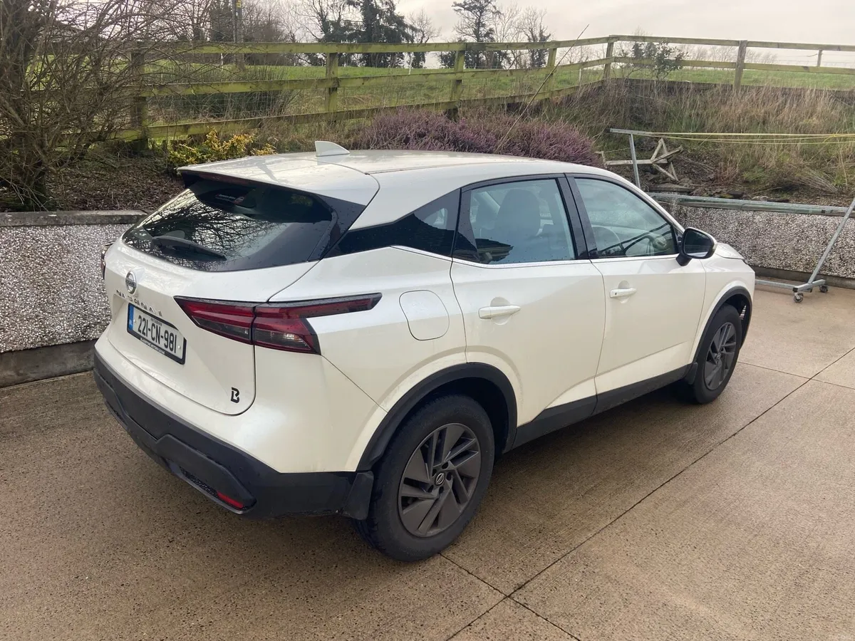 Nissan Qashqai 1.3 petrol - Image 3