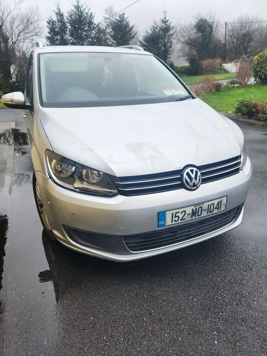 Volkswagen Touran 2015 - Image 4