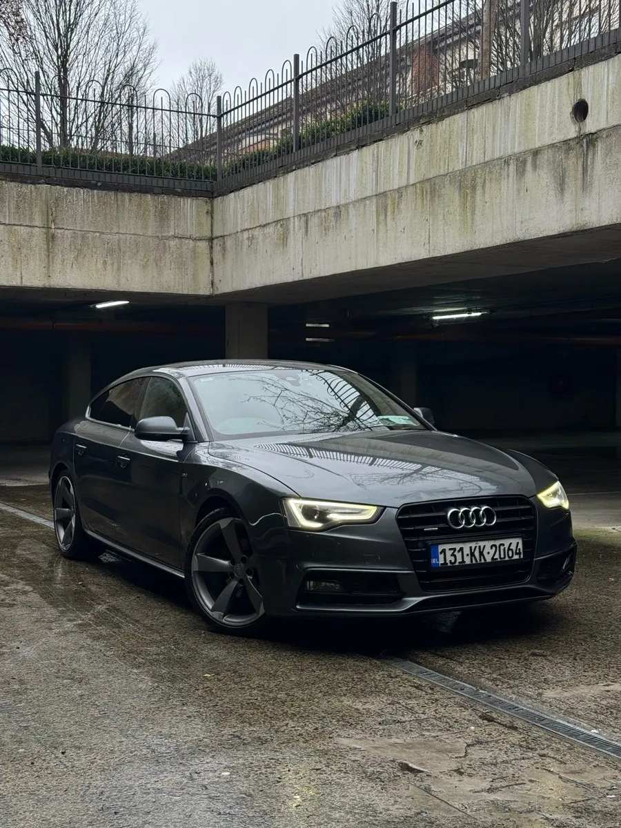 Audi A5 S-line Black Edition 5Dr - Image 4