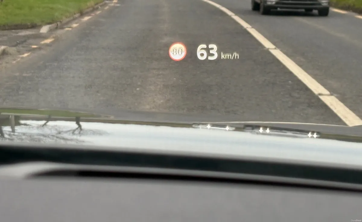 Land Rover Range Rover Velar 2018 - Image 2